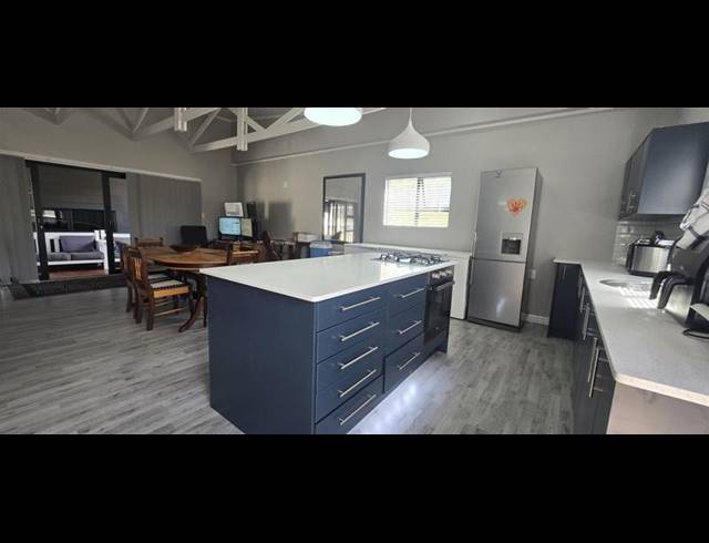 2 BEDROOM HOUSE FOR SALE IN GROOT BRAKRIVIER CENTRAL